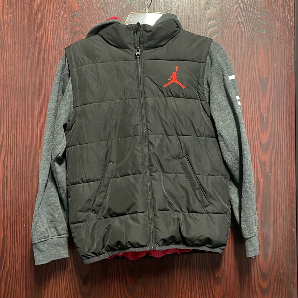 Jordan youth full zip up hoodie jacket